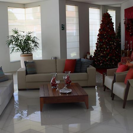 Casa Da Madeira Home Service 卡达斯诺瓦斯 外观 照片