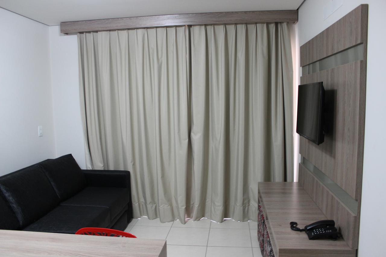 Casa Da Madeira Home Service 卡达斯诺瓦斯 外观 照片